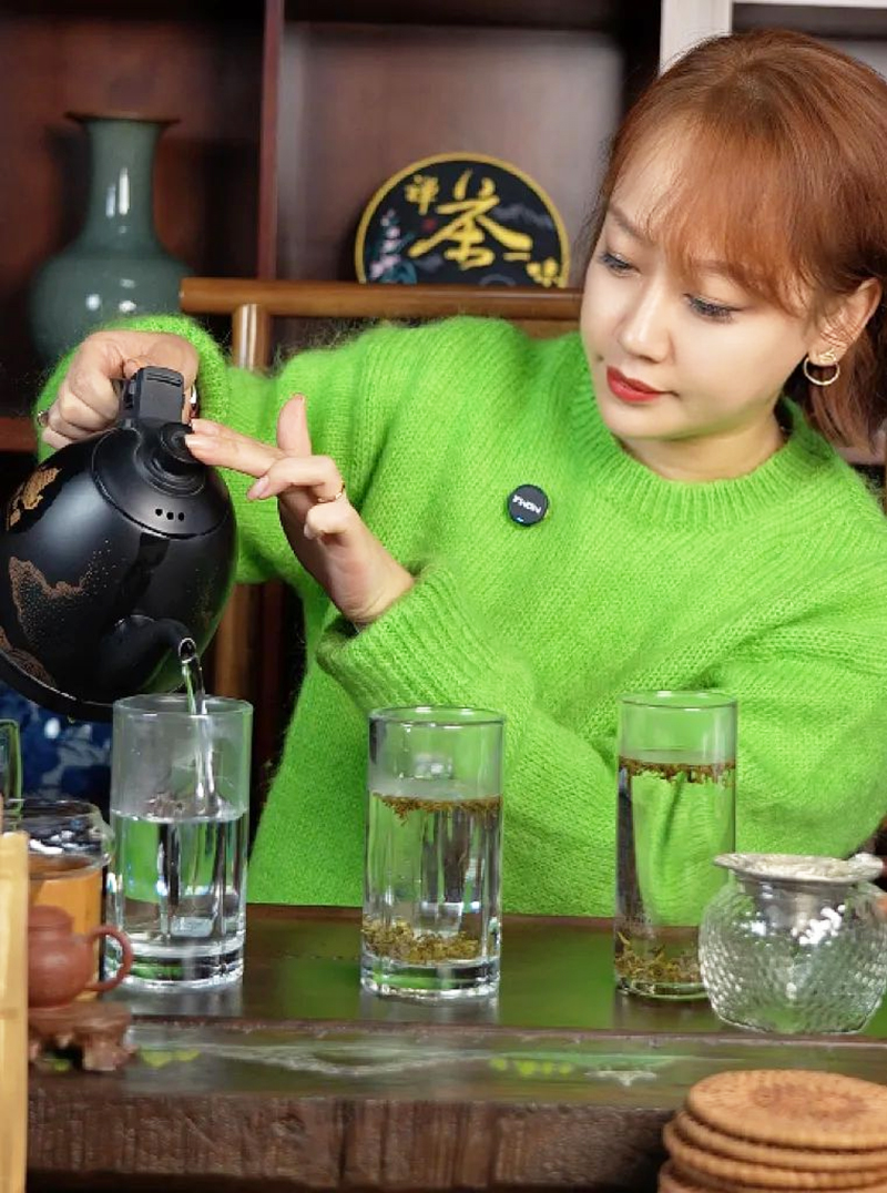 鳌福一家亲